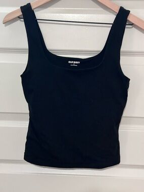 Old Navy Black Scoop Neck Tank Top